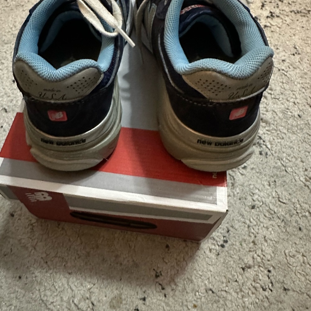 New Balance 990 Dark Blue, White and Light Gray Sneakers Size 6.5 D - Picture 6 of 7